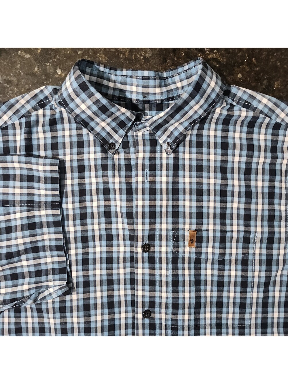 Fjallraven Ovik Travel Shirt Mens Medium Check Plaid Button Up Outdoor Preppy